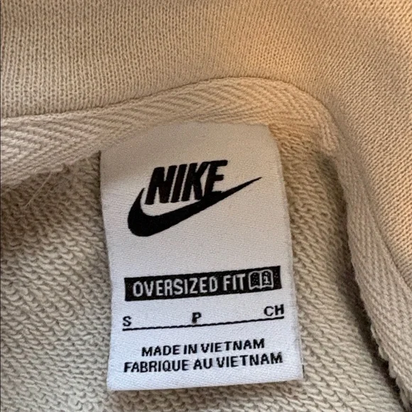 Nike Men's Hoodie in Soft Cream size small oversized will fit up to large nwot - Picture 6 of 12